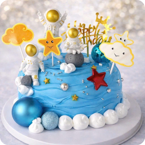 MẪU BÁNH KEM PHI HÀNH GIA